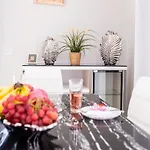 Adelina In Villa